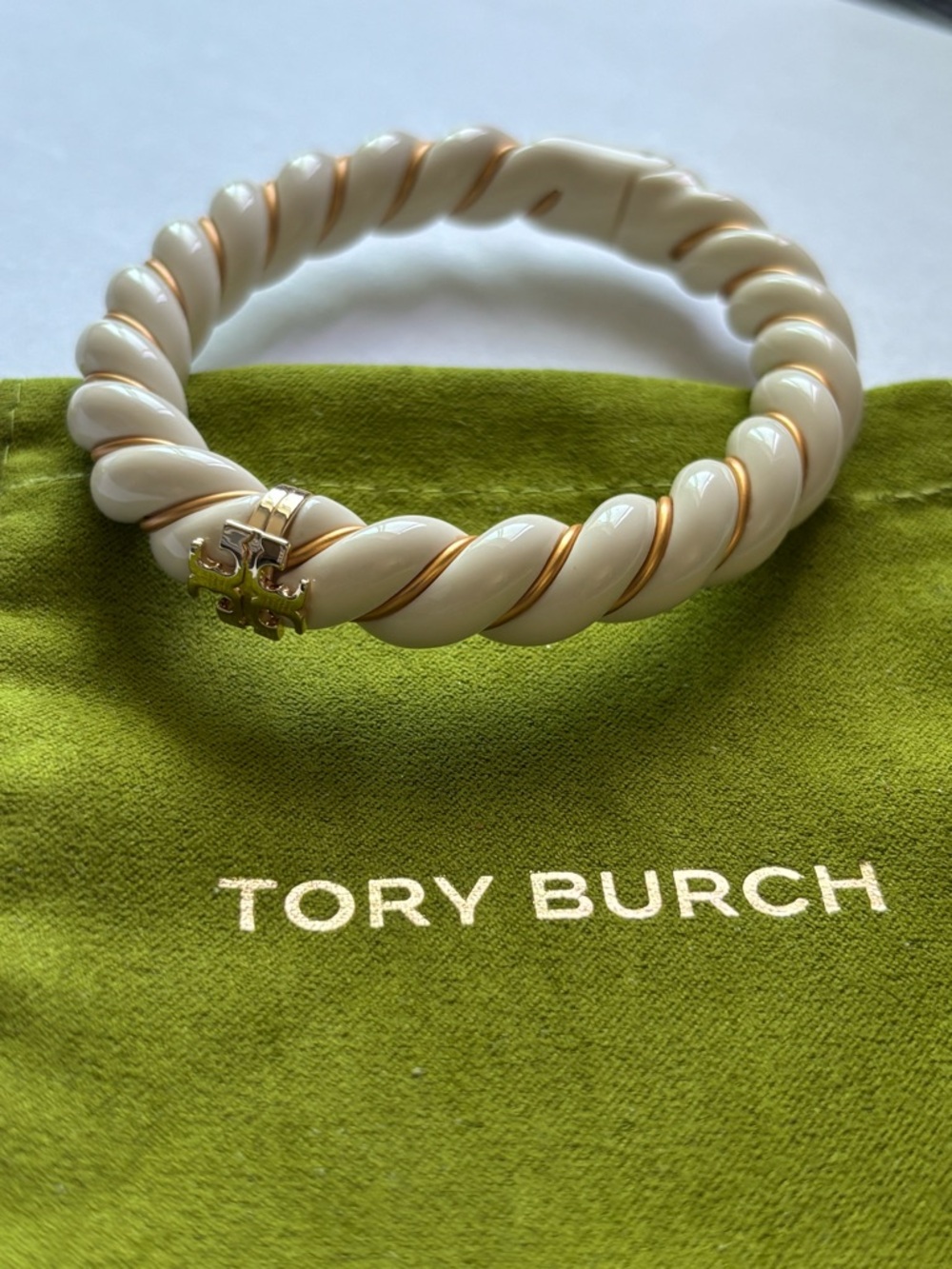NWOT Tory Burch Ivory Twist Bangle